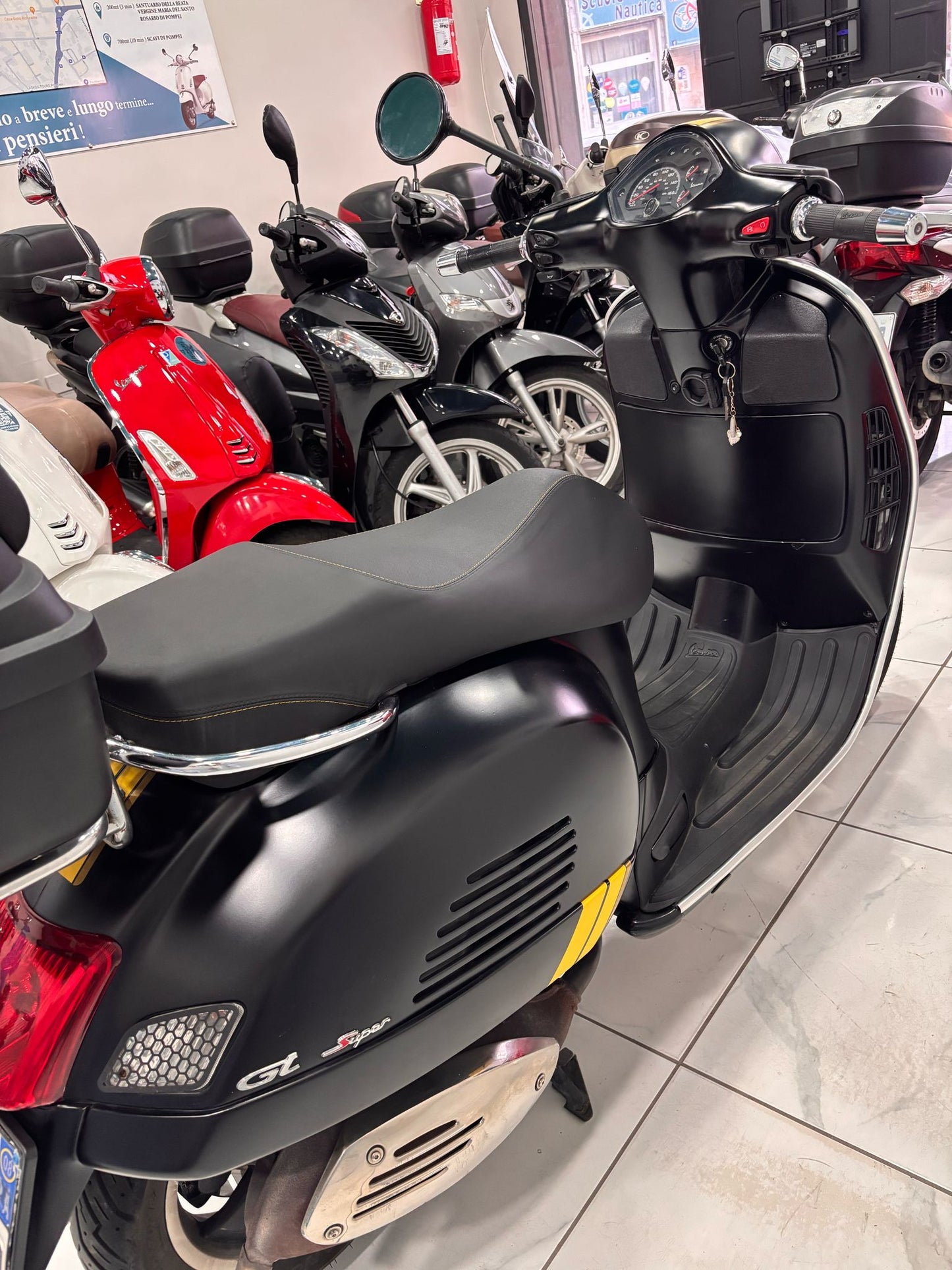 VESPA SPRINT 300 SUPER