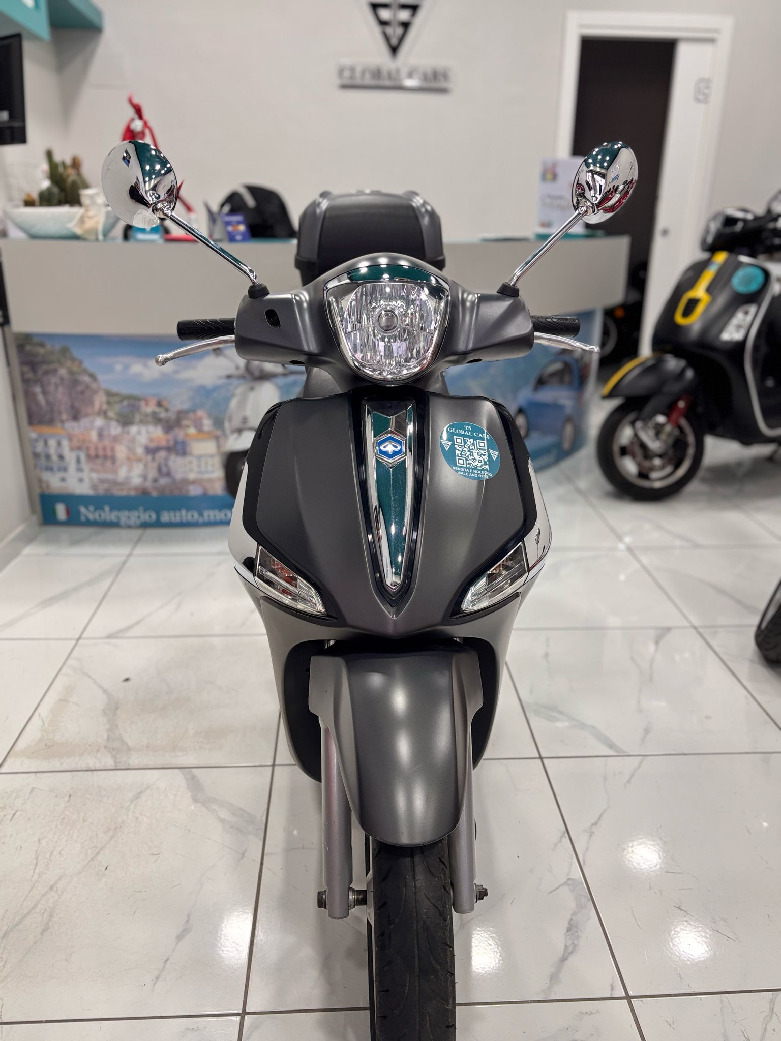 Beverly 125 Beverly 300 Grigio Opaco Liberty Beverly Beverly