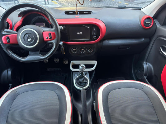 RENAULT TWINGO