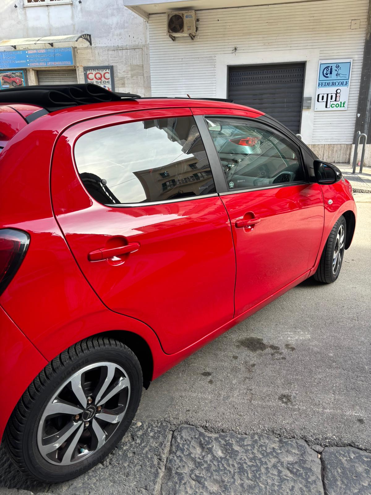 CITROEN C1 RED CABRIO