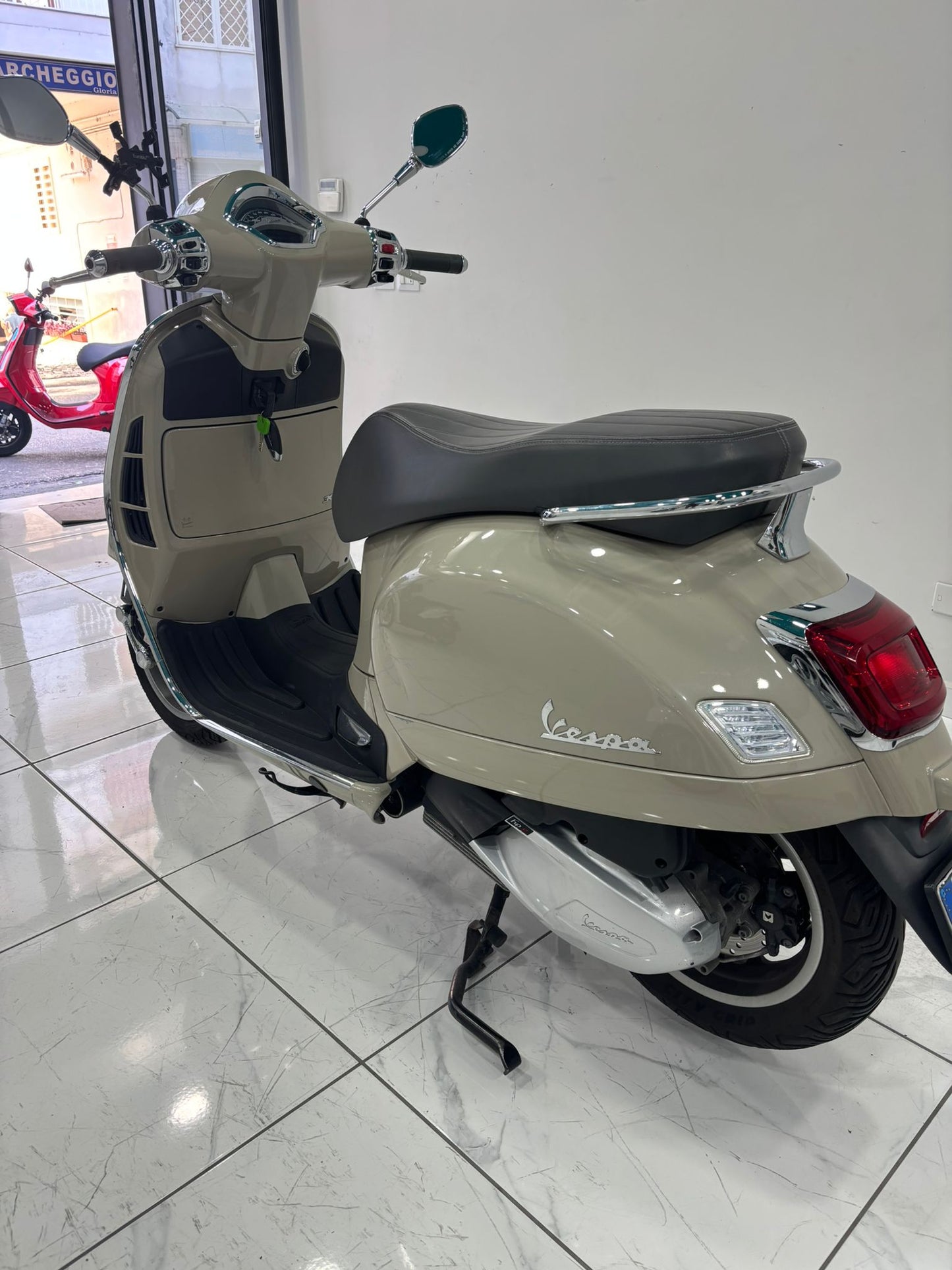 VESPA GTS 300