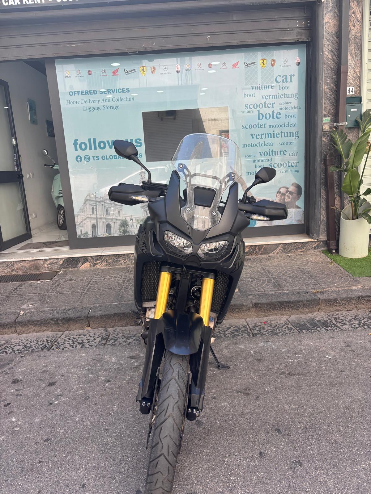 AFRICA TWIN 1100