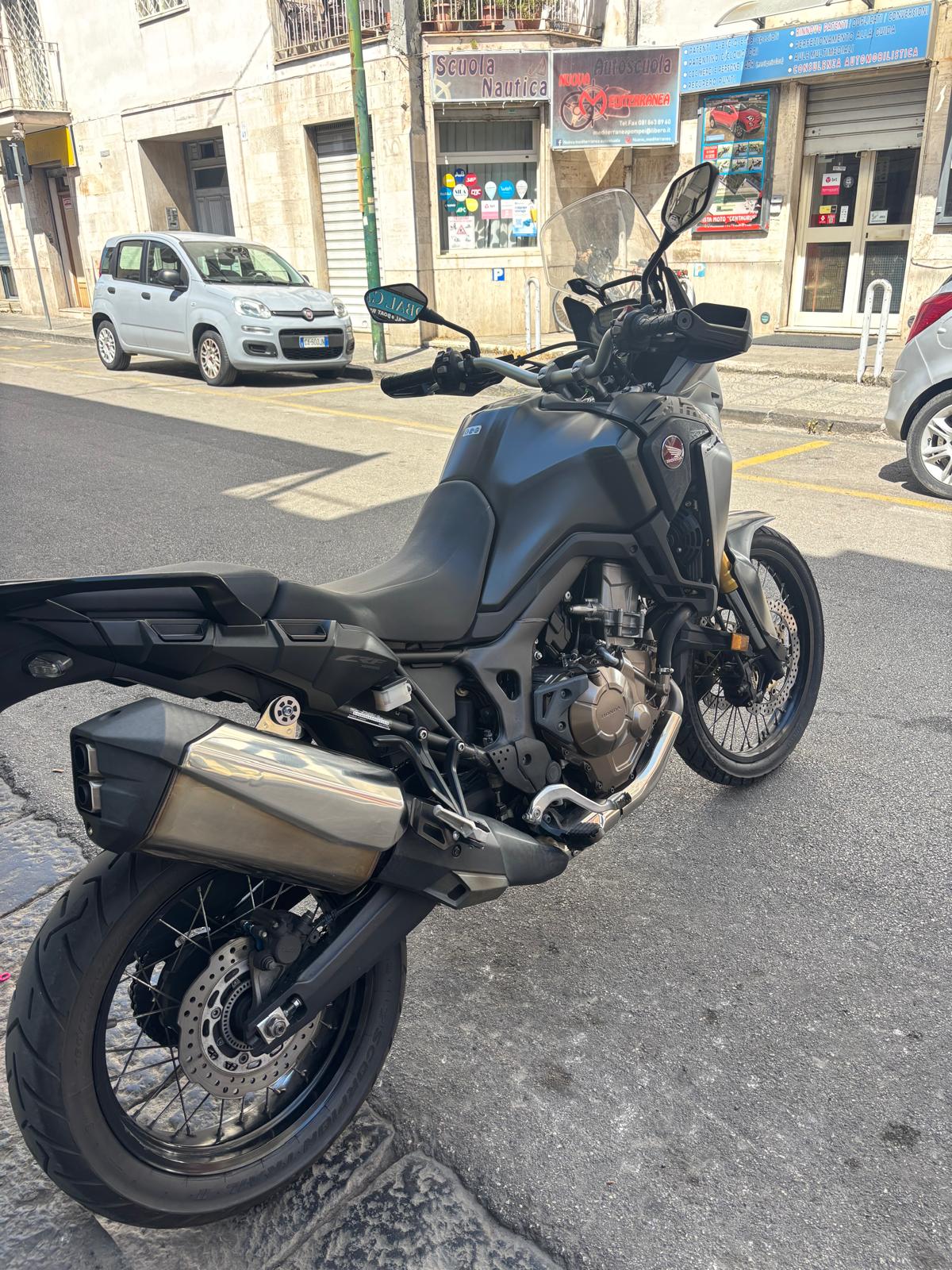 AFRICA TWIN 1100