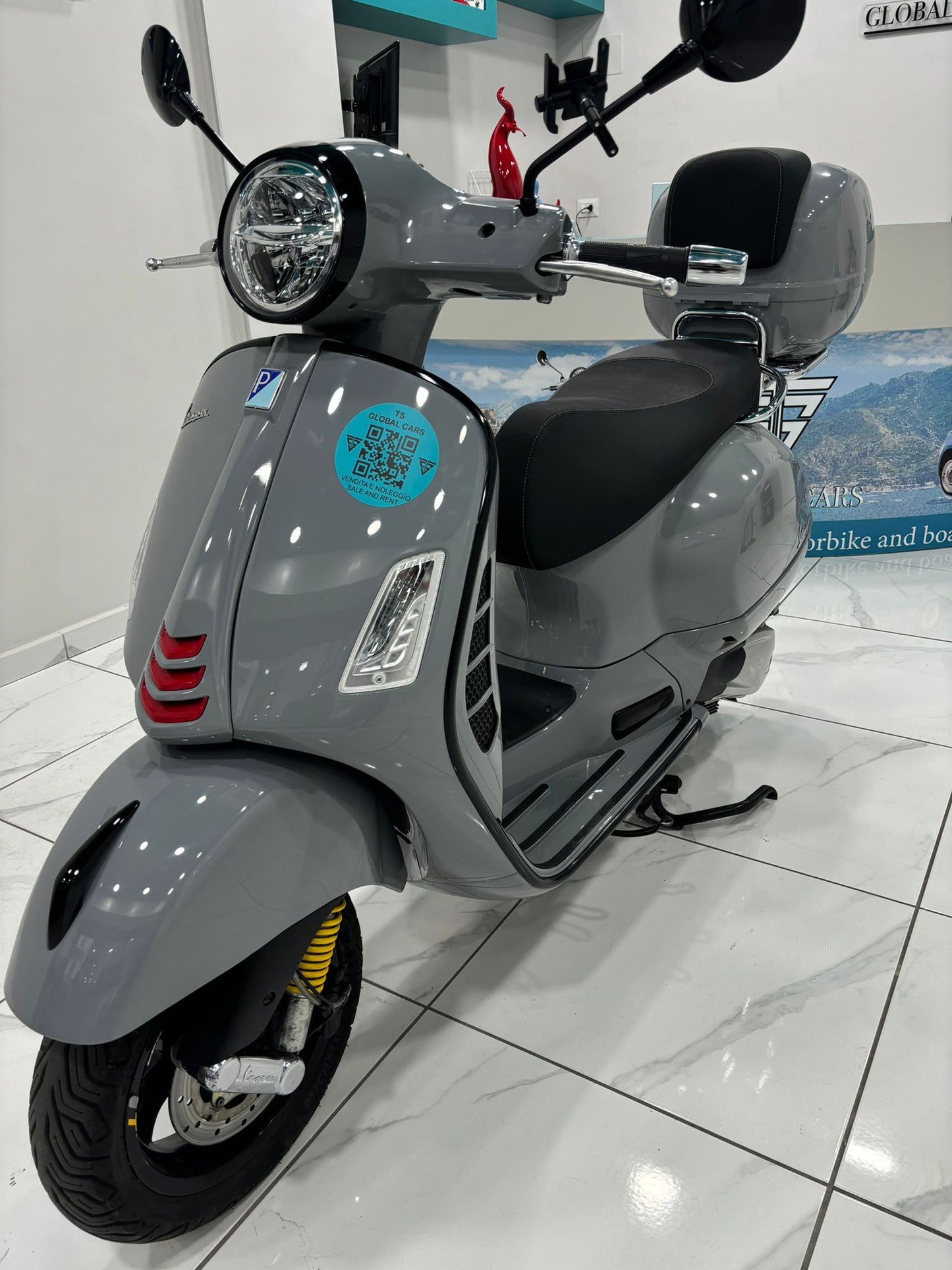 Vespa 300 GTS